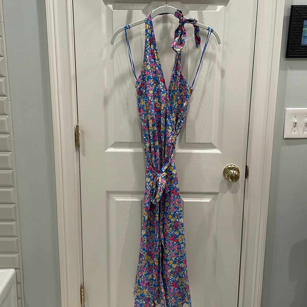 Women’s midi floral Billabong dress! Size medium